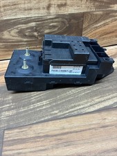 1999 - 01 Ford F250 Super Duty 5.4l Interior Fuse Box Assembly F81B-14A067-AF picture
