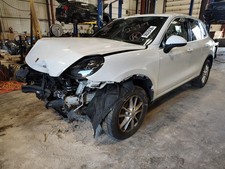 Used Front Center Infotainment Display fits: 2016 Porsche CAYENNE display screen picture
