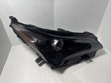Lexus NX200/300 18-21 RH Passenger Single Beam LED Headlight 81140-78190 CRACKED picture