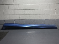 2019-2025 Volvo S60 III T5 Rocker Cover Panel Molding Left Blue 720 OEM *NOTE* picture