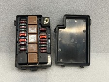 97-99 Jaguar X100 XK8 Engine Motor Bay Relay Fuse Box Oem picture