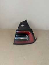 OEM 4-PIN 2020-2023 TESLA MODEL 3 TAILLIGHT  RIGHT PASSENGER 1502087-00-D picture