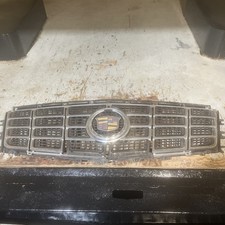 2014-2019 Cadillac CTS Sedan Front Upper Grille w/ Emblem Air Shutter Motor OEM picture