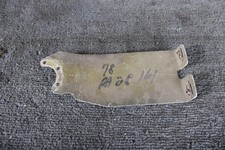 Piper PA28-161 RH Main Wheel Fairing Bracket P/N 37880-003 picture
