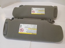 2000-2006 Chevy Suburban 1500 GMC Yukon Tahoe Driver & Passenger Sun Visors OEM  picture