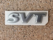 NOS 1995 95 FORD MUSTANG COBRA & COBRA R SVT DECKLID EMBLEM — F5ZZ-6342528-AA picture