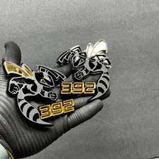 392 Hornet Badges Emblem BEE 2 GOLD Eye/wings BADGES Fender Angry  Aggressive picture