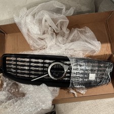 2020-2022 Volvo SPA XC60 R-DESIGN Front grille grill w/ emblem OEM Black Gloss picture