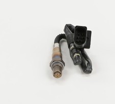 Bosch 0258007057 Air / Fuel Ratio Sensor for Mitsubishi Volkswagen Audi 97-06 picture