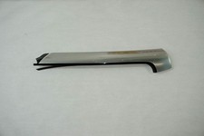 AUDI R8 SPYDER PILLAR MOLDING RIGHT TRIM 2011 2012 2013 2014 2015 427 853 266 C picture
