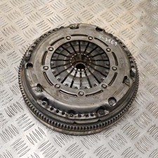 Vw Golf Mk8 1.5 Tsi Flywheel Clutch Kit 04E141026F 04E141031M 96kw 2020 picture