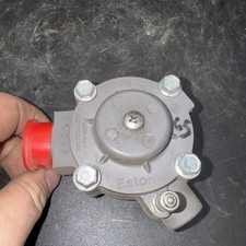1426 Eaton CTIS Tire Inflation System Valve 599735 M939 Truck picture