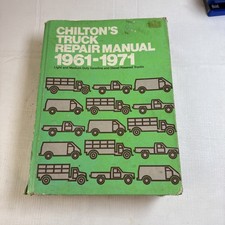 Vintage Chilton’s Truck Repair Manual 1961-1971 picture
