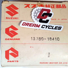 NOS GENUINE Suzuki GT250 T250 T305 TC305 T350  Air Filter 13780-18410 GT T TC picture