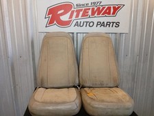 68-78 CORVETTE C3 SEATS PAIR CORES FOR RECOVERING picture