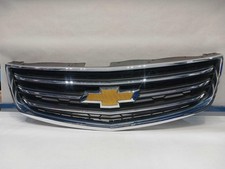 '13-'17 CHEVROLET TRAVERSE upper Grille black/chrome OEM 6 Month Wnty picture