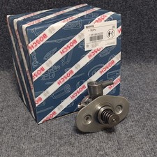 Bosch 66810 / 13518604229 Fuel Pump High Pressure Pump on Engine For BMW picture