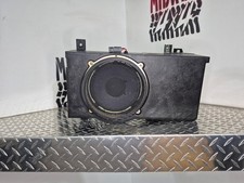 2000-02 Suburban & Yukon Rear Auxiliary 8