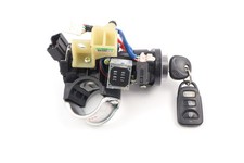 2019-2020 HYUNDAI ELANTRA IGNITION SWITCH LOCK CYLINER W/ KEY & IMMOBILIZER OEM picture