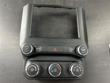 2019-2024 Dodge Ram 1500 A/C AC Heater Temperature Control Unit picture