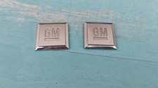 GM MARK OF EXCELLENCE 2 EMBLEMS 1.25