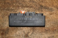 OEM MERCEDES BENZ R170 SLK CLASS 1997-04 ENGINE MANAGEMENT FUSE RELAY MODULE picture