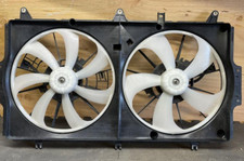 2010-2013 Suzuki Kizashi 2.4L Radiator Cooling Fan Assembly OEM picture