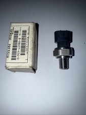 98027456 NEW GM OEM OIL PRESSURE SENSOR CHEVROLET GMC CADILLAC B25 Denso OE picture