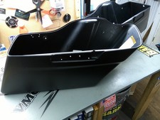 HARLEY DAVIDSON GENUINE 14- UP TOURING SADDLEBAG SET B0TTOMS 90200414 90200412 picture