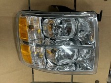 OEM 07-13 GMC Sierra Headlamp RIGHT FRONT Used - Good Condition picture