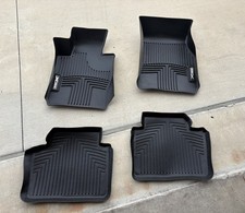 Genuine OEM Floor Mat Set For BMW 320i xDrive Complete Set Of 4 Pre-Owned 2017 picture