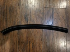 2011-2022 OEM Mopar Jeep 1MZ76RXFAC RH Wheel Opening Molding Grand Cherokee picture