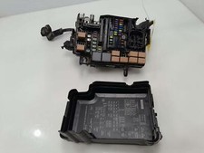 17-18 Hyundai Ioniq Hybrid Engine Fuse Box Relay Junction Block OEM 91205G2162 picture