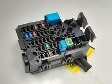2014 Cadillac ATS Dash Mounted Fuse Box Junction Block Genunine OEM picture