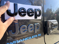 1 (one) 2018-2024 JEEP Wrangler/Gladiator Fender Emblem Black w/ Back Outline picture