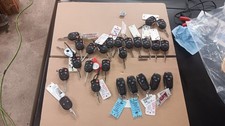 LOT OF 26 NEW OEM FORD KEYLESS ENTRY REMOTE KEY FOB LOT CUT KEY transit Van F150 picture