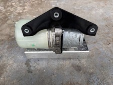 2009-2018 Ferrari California T Convertible Hydraulic Pump picture