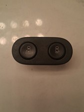 CHEVROLET HHR PANEL 08 09 10 11 DRIVER SIDE AND PASSENGER LATCH SWITCH BUTTON  picture