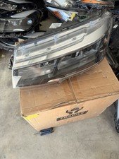 2022 2023 2024 Volkswagen Taos Left Side  LED Headlight O picture