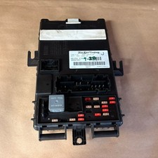 07-08 Ford Mustang Relay Fuse Box Body Control Module Unit BCM 7R3T-14B476-AF picture