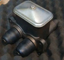 NOS International Dual Port Master Cylinder - 1960s International 900, 1000, C/D picture