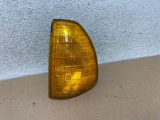 1977-1985 Mercedes Benz W123 240D Front Left Corner Turn Signal Light AH0907 DG picture