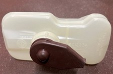 OEM Jaguar XJ6 XJ12 Brake Master Reservoir - Part Number CAC3217 picture