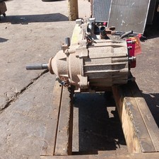 Cherokee Transfer Case New Process 242 Selec-trac Fits 97-01 5009270 picture