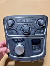 New Chrysler OEM Automatic Transmission Shifter assembly  15-17 Chrysler 200 picture