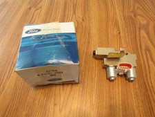 NOS 1997 - 2003 FORD F-150 1997-02 NAVIGATOR BRAKE PROPORTIONING VALVE MODULATOR picture