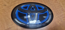 2018-2020 TOYOTA CAMRY GRILLE EMBLEM 53141-33130 USED OEM ►PN594 picture
