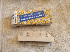 Vintage General Electric GE 46 Light Bulbs ~ NOS ~ Read Ad picture