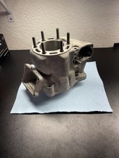 1999 97-99 CR250R CR250 OEM Engine Top End Cylinder Head Jug Barrel Pot Bore picture