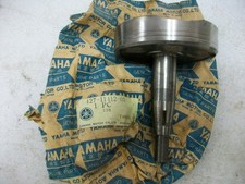 OEM New 1974 1975 1976 Yamaha DT100 MX100 RS100 Left Crank Shaft 427-11412-00 picture